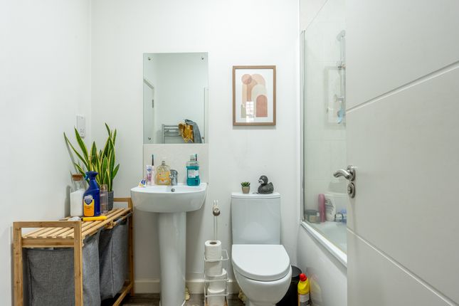 Flat for sale in Griffon House, Church Road, Bedminster