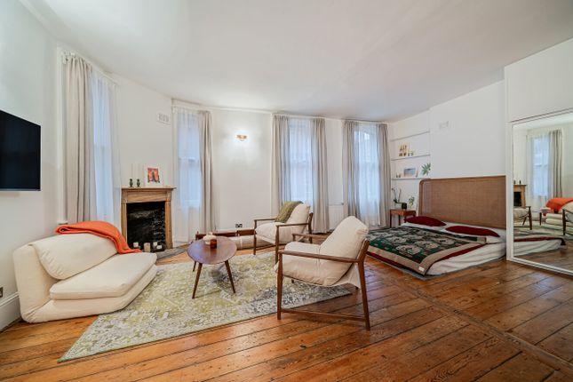 Flat 2, Rupert House, 4, Tisbury Court, London photo 2