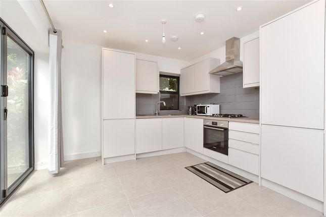 Grovelands Road, Purley photo 2