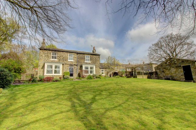 Thumbnail Detached house for sale in Shadwell Lane, Leeds