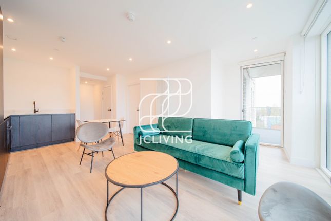 Thumbnail Flat to rent in 1 Heartwood Boulevard, London