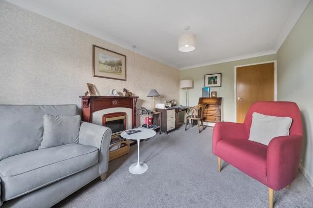 30, Mill Stream Court, Abingdon photo 2