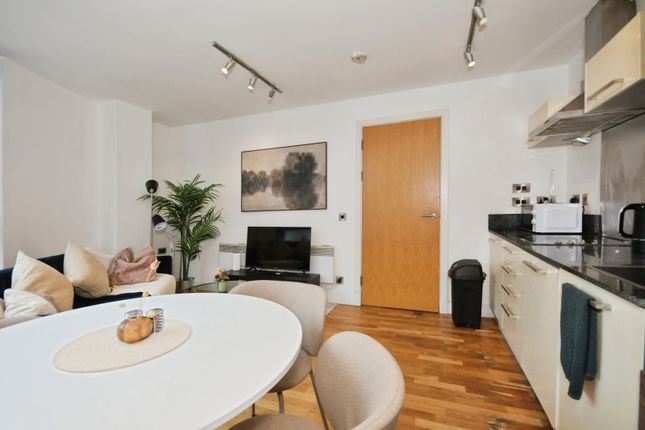 Apartment 303, 3, North Bank, South Yorkshire photo 4