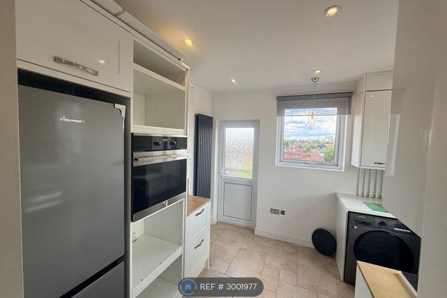 A London Road, Cheam, Sutton photo 4