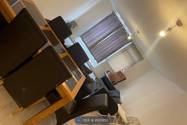 Flat to rent in Greyfriars Road, Coventry