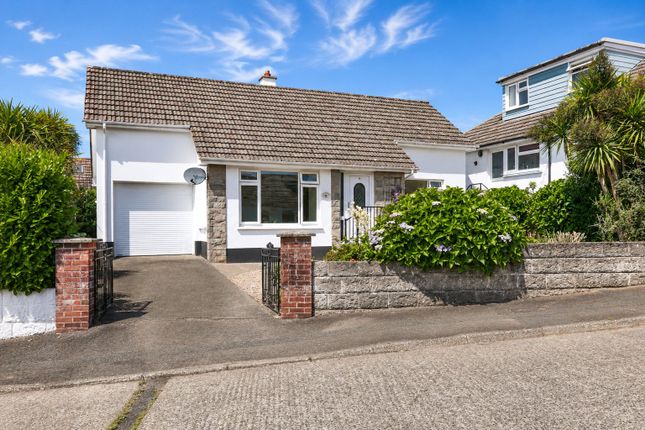 2-bed house on 11, Andrew Road, Devon, £300,000