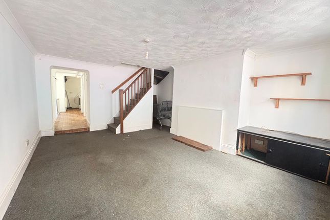 23 North Street, Okehampton photo 3