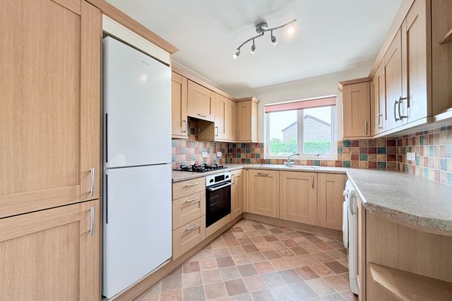 65, Rosedale Gardens, Great Yarmouth photo 2