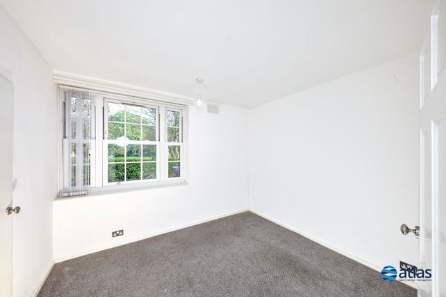 Flat for sale in Linnet Lane, Aigburth