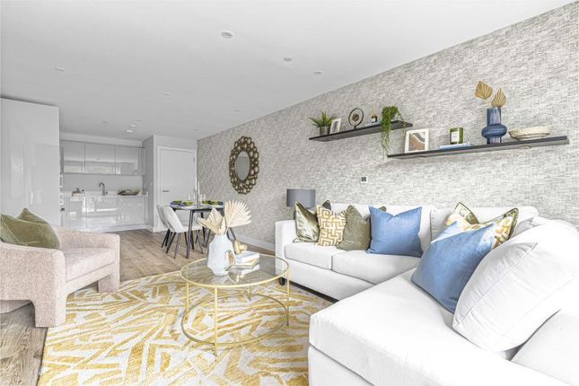 Kitchen - Lounge