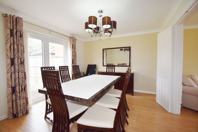 3, Fow Oak, Coventry photo 4