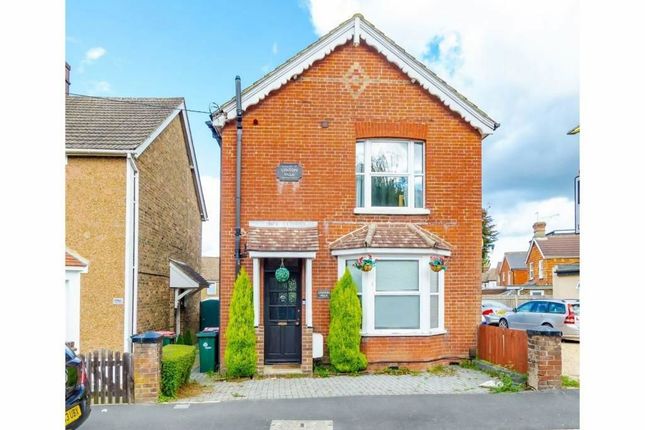 Thumbnail Detached house for sale in Albany Road, Crawley