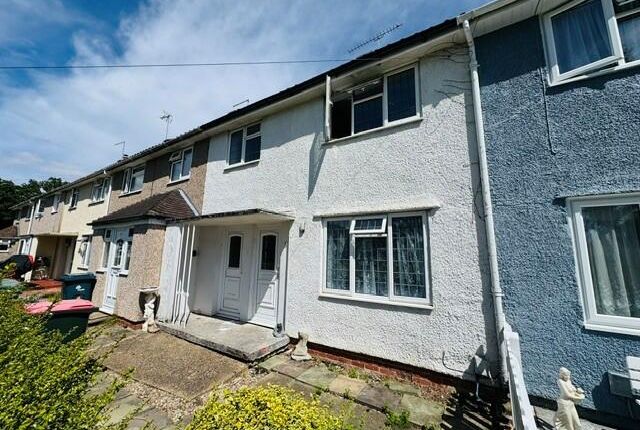 5, Cloverlands, Crawley photo 2