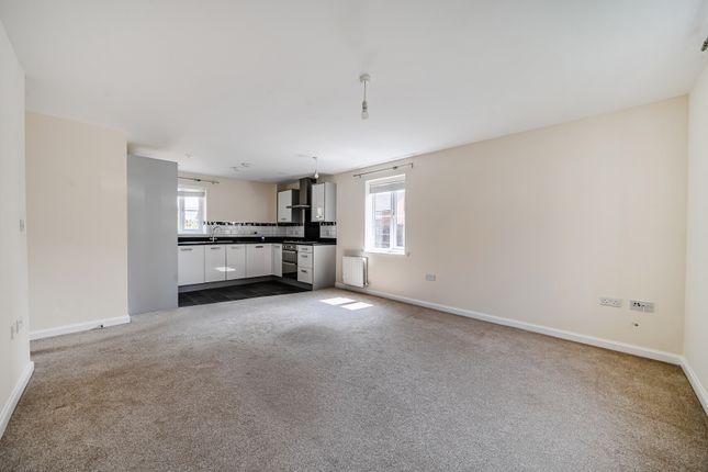 Flat 2, 2, Lasborough Drive, Gloucester photo 3
