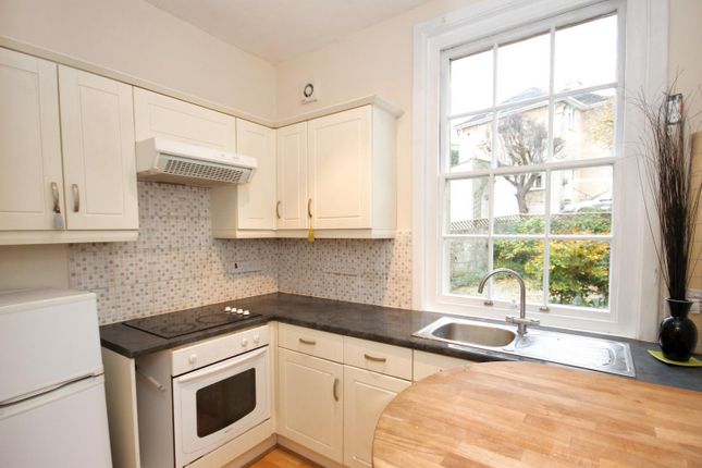Flat 4, 15, Lower Oldfield Park, Bath photo 2
