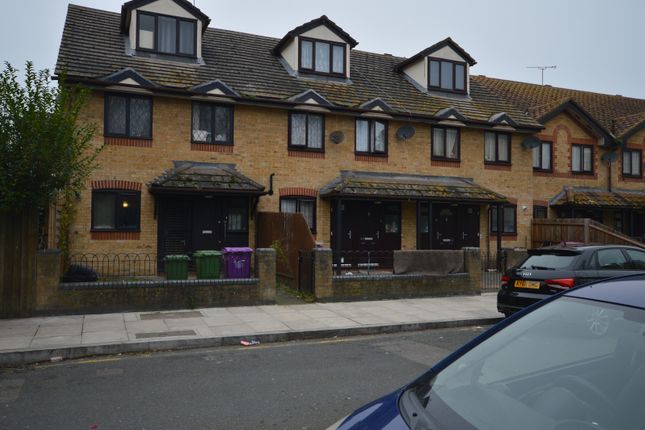 Double Room To Rent In House Share