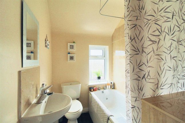8, Gloucester Avenue, Nottingham photo 3