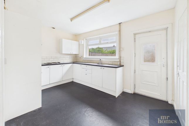 21, Pen Y Garn Road, Cardiff photo 3