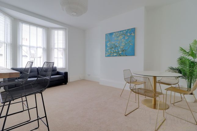 Top Floor Flat 32 Stanford Road, Brighton photo 4