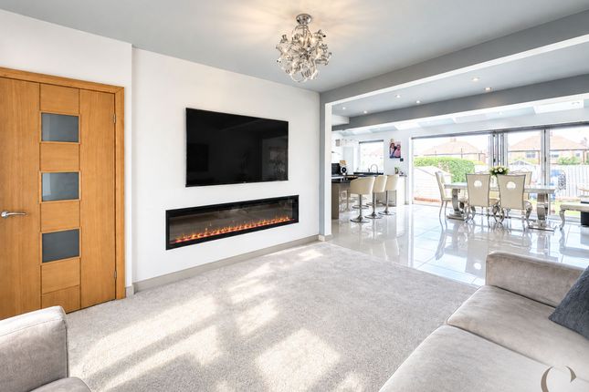 52 Coniston Avenue, Sunderland photo 2