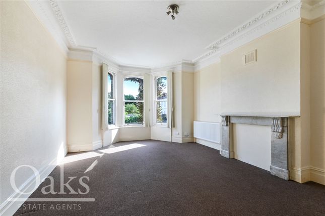 Hall Floor Flat, 28, Canning Road, Surrey photo 2