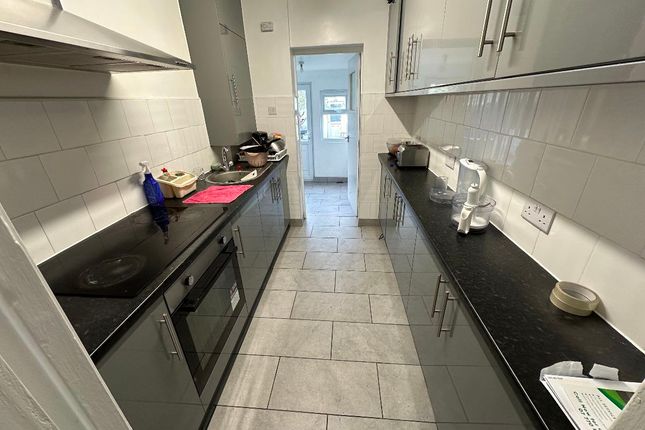 Room to rent in Currey Road, Greenford