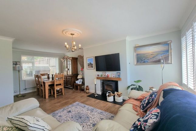 48 Bryntirion Hill, Bridgend photo 2