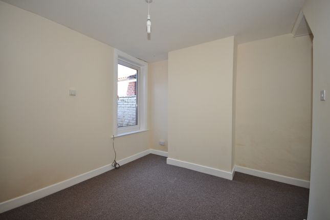 Terraced house to rent in Cuthbert Road, Portsmouth