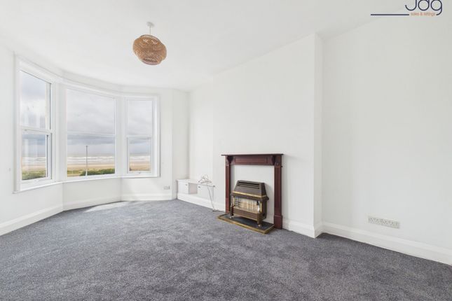 Flat 2, 33 Marine Road West, Morecambe photo 2
