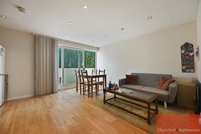 Rcchmaa - Broomsbury Close (11).Jpg