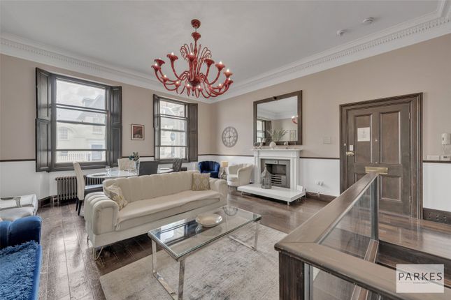 Flat 1, 4, Lyall Street, London photo 3