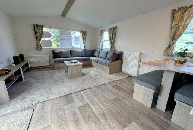 2-bed caravan on Ribble Valley Country and Leisure Park, Kiln Ln, Gisburn, £45,995