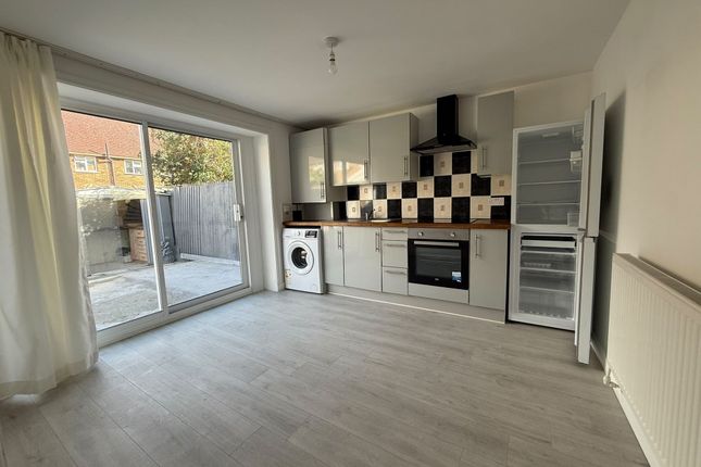 2 Bedroom Flat