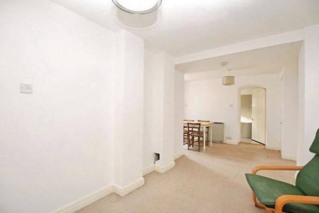 Flat 6, 1, Pennsylvania Park, Exeter photo 3