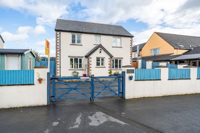 Thumbnail Detached house for sale in Hay On Wye, 5 Miles