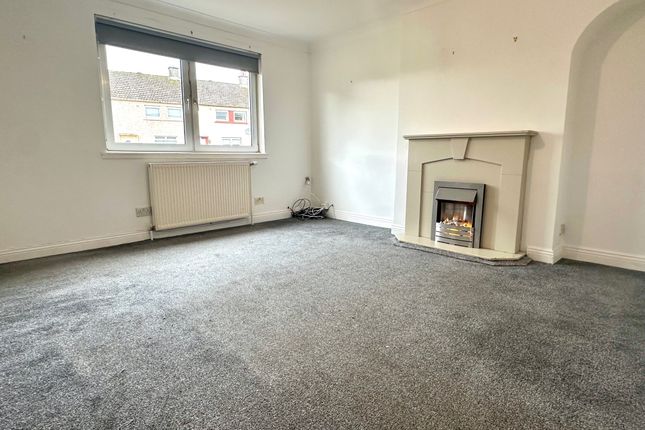 2-bed house on 37, Larkhall, £900/mo
