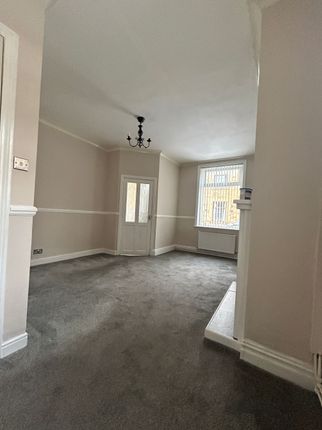 4 William Street, Dewsbury photo 4