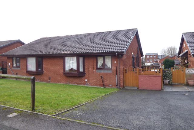Thumbnail Semi-detached bungalow for sale in Richmond Hill Approach, Leeds