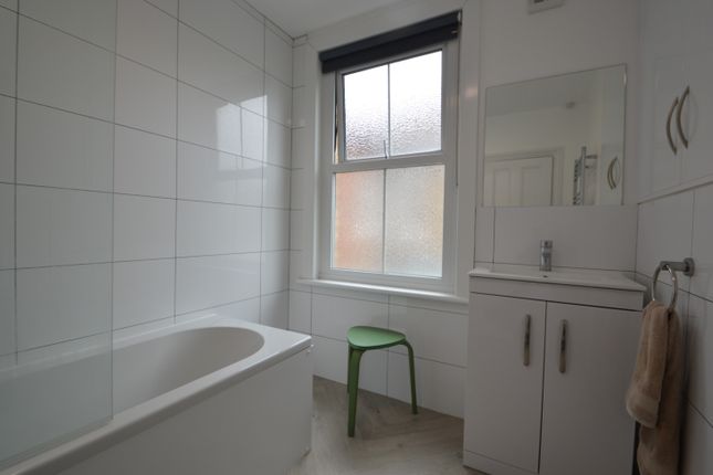 54A, Arlington Road, Surbiton photo 5