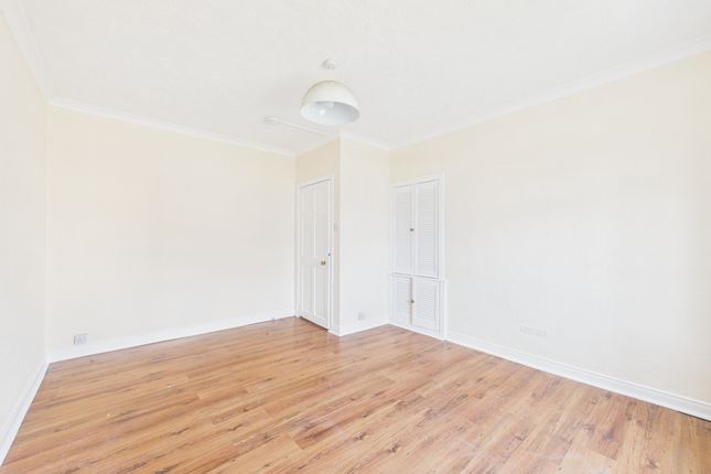 42, Ninians Terrace, Kilwinning photo 4
