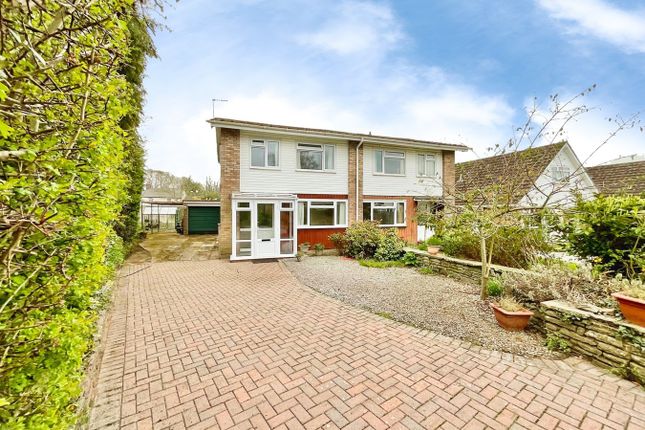 3-bed house on 6, The Beeches, Usk, £300,000