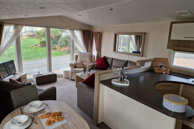 Letham Feus Holiday Park, Cupar Road, Nr Lundin Links photo 3
