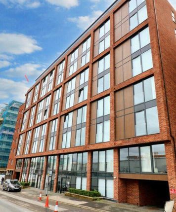 1-bed flat on Flat 601, 12, Victoria House, Skinner Lane, Leeds, £115,000