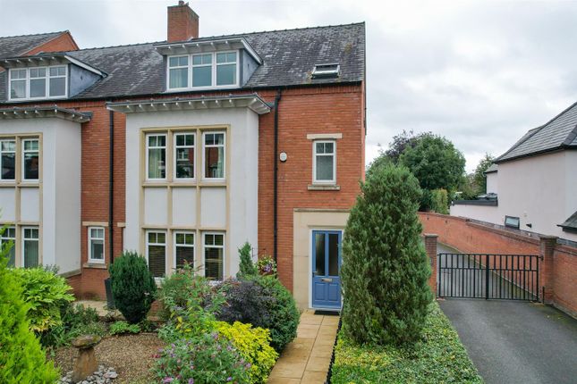 Thumbnail Town house for sale in Shipston Road, Stratford-Upon-Avon