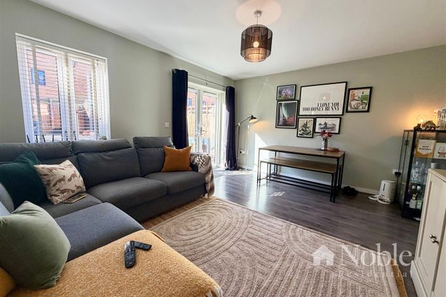 1, Montague Street, Rainham photo 4