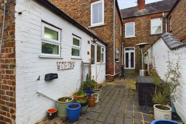 Terraced house for sale in Brook Street, Selby