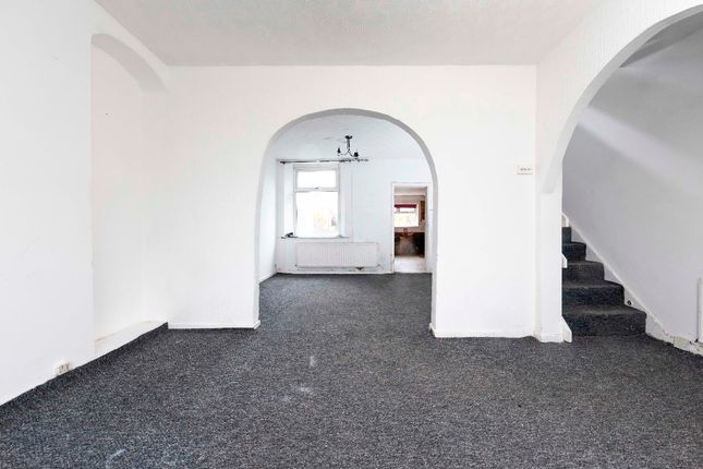 13 Dynevor Terrace, Treharris photo 4
