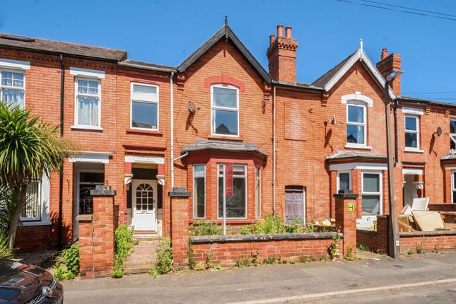 5-bed house on 6, St. Catherines Grove, Lincoln, £135,000