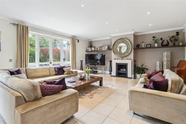 10, Albury Road, Walton-on-Thames photo 4