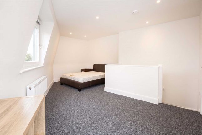 1A,, Queens Grove, London photo 4